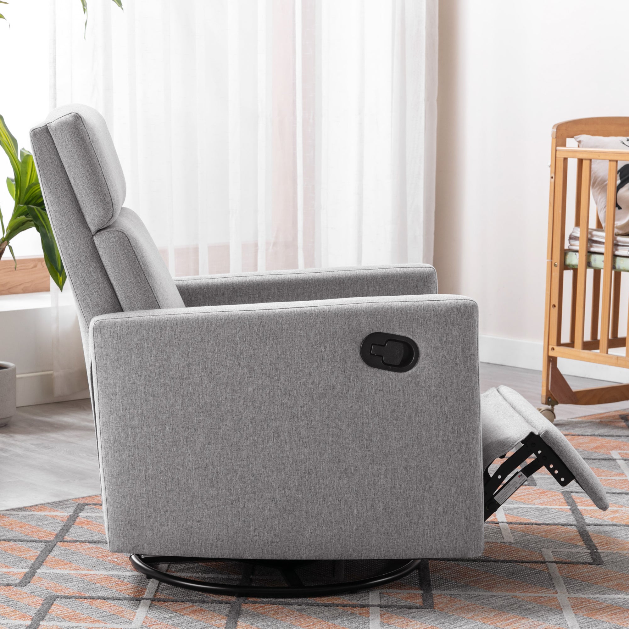 Marise Swivel Chair